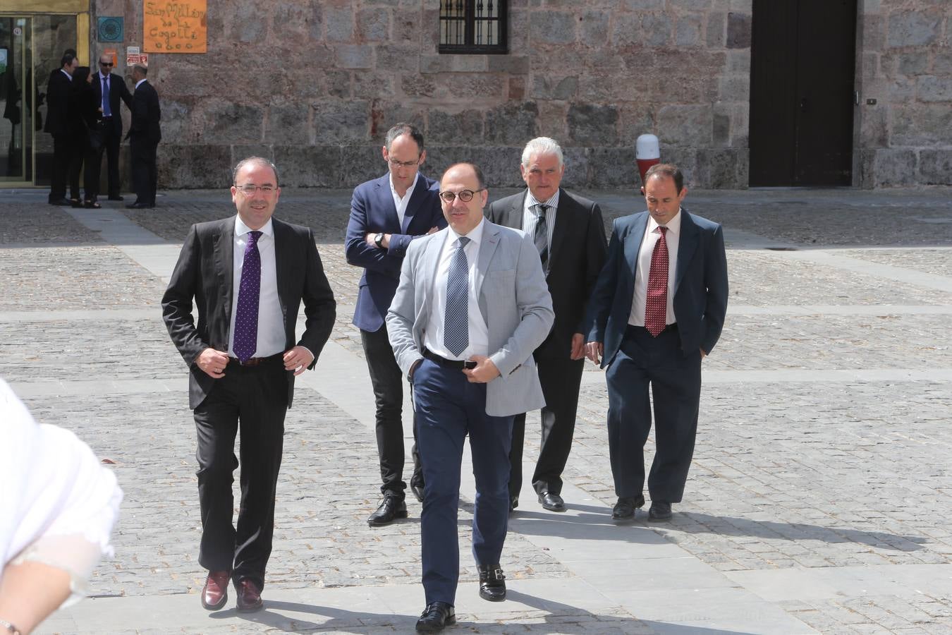 La llegada, el ambiente y las fotos de antes y de después de la entrega de las Medallas de La Rioja (I)