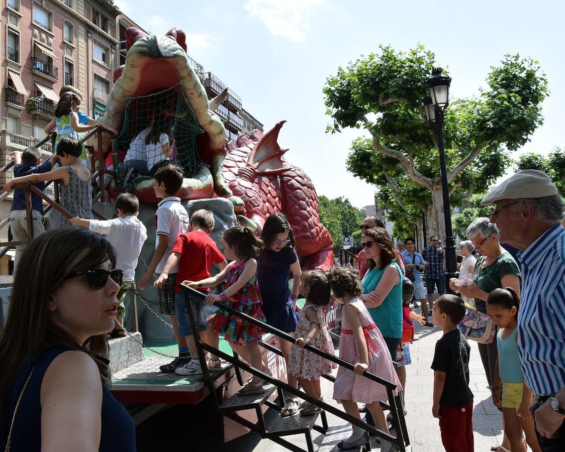 Festival floclórico infantil en El Espolón