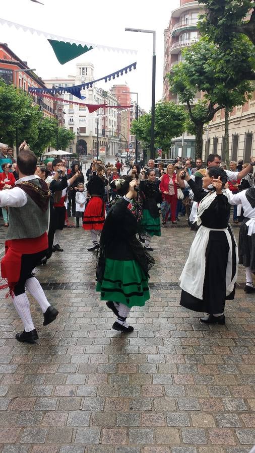 Danzas en Bretón por San Bernabé