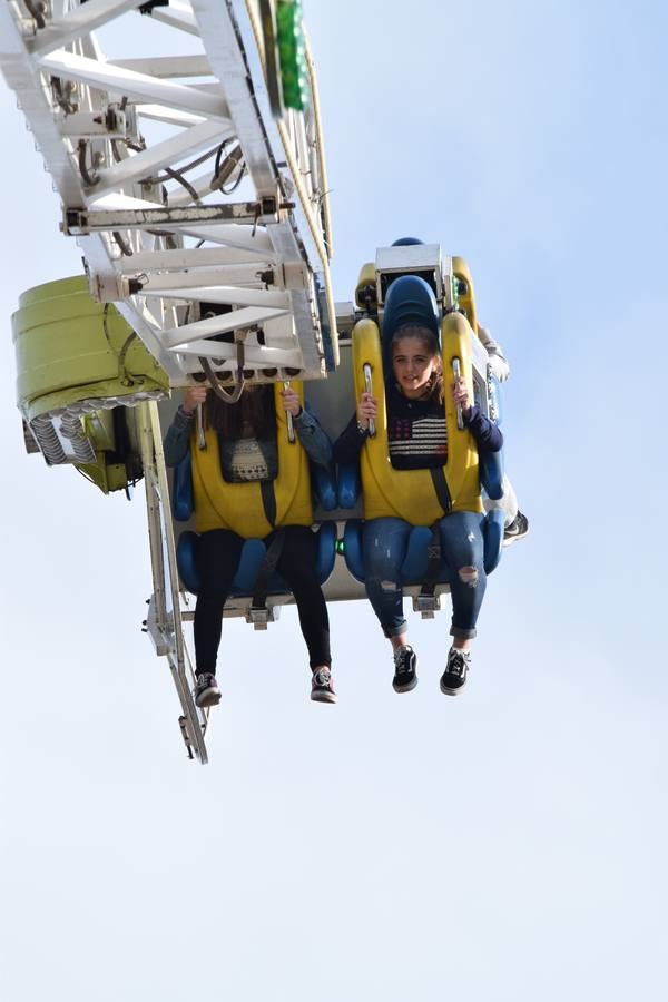 Risas y adrenalina en las barracas