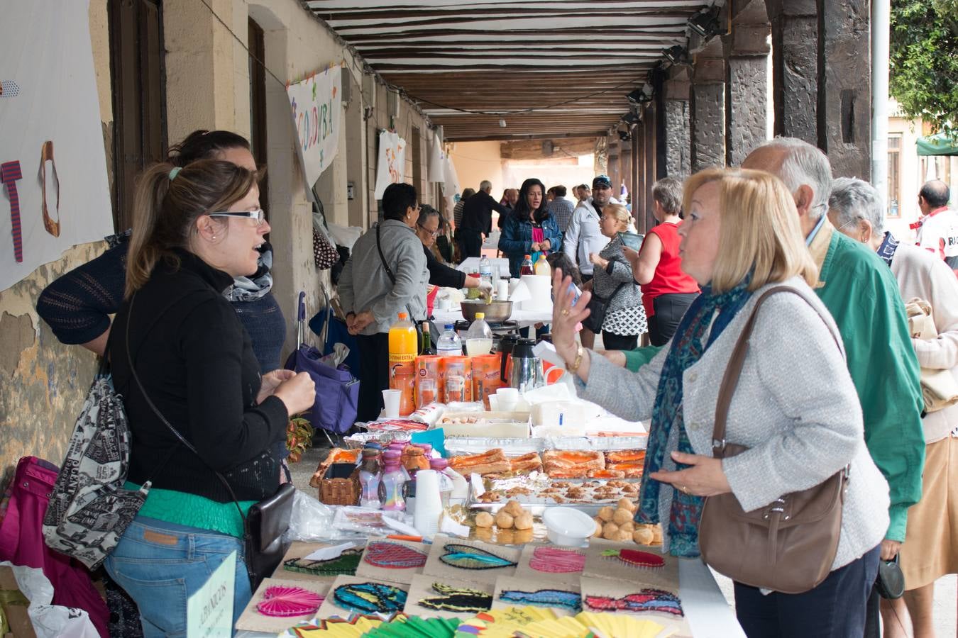 Mercado solidario en Santo Domingo