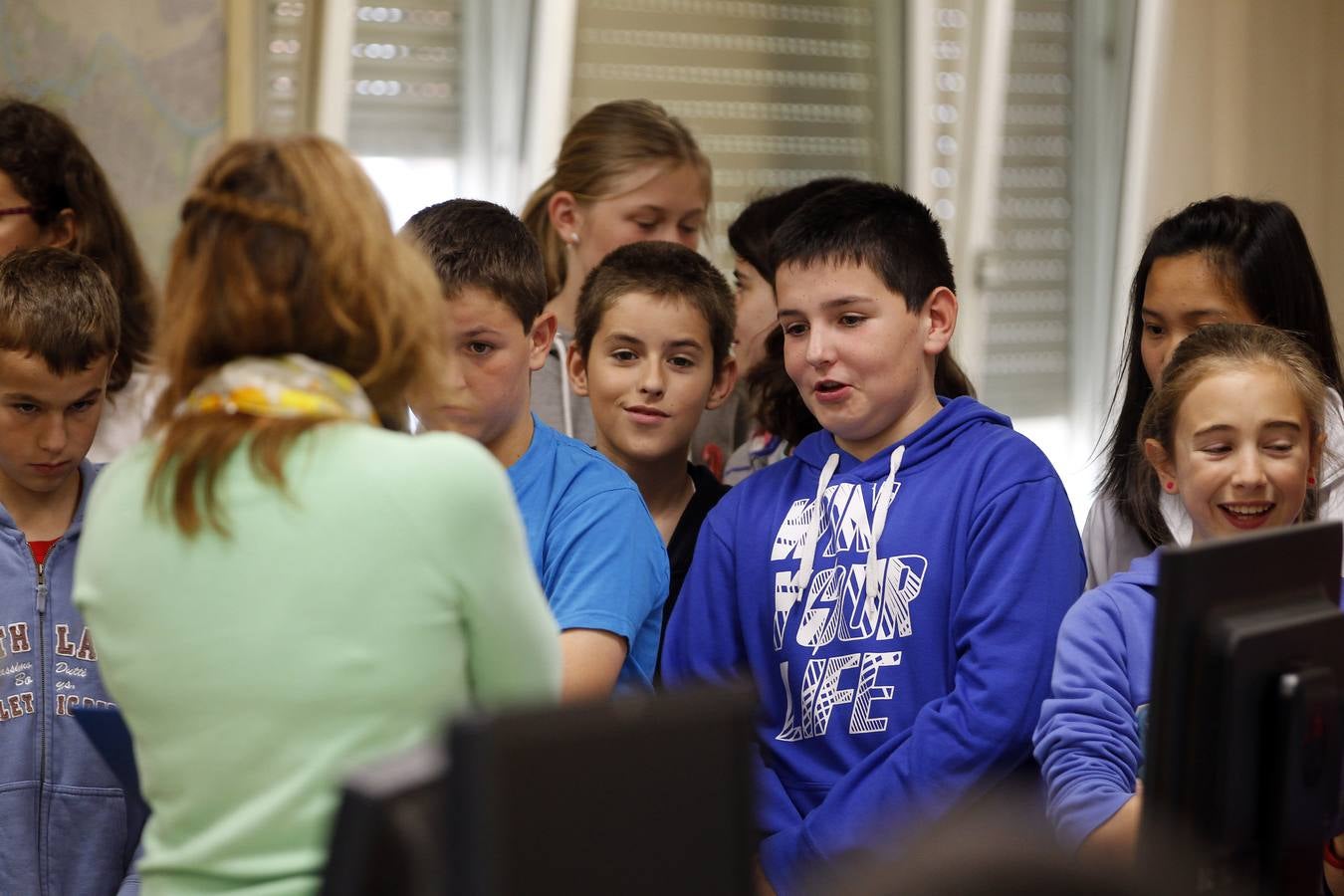 Los alumnos de 6º A del Colegio Las Gaunas de Logroño visita la multimedia de Diario LA RIOJA