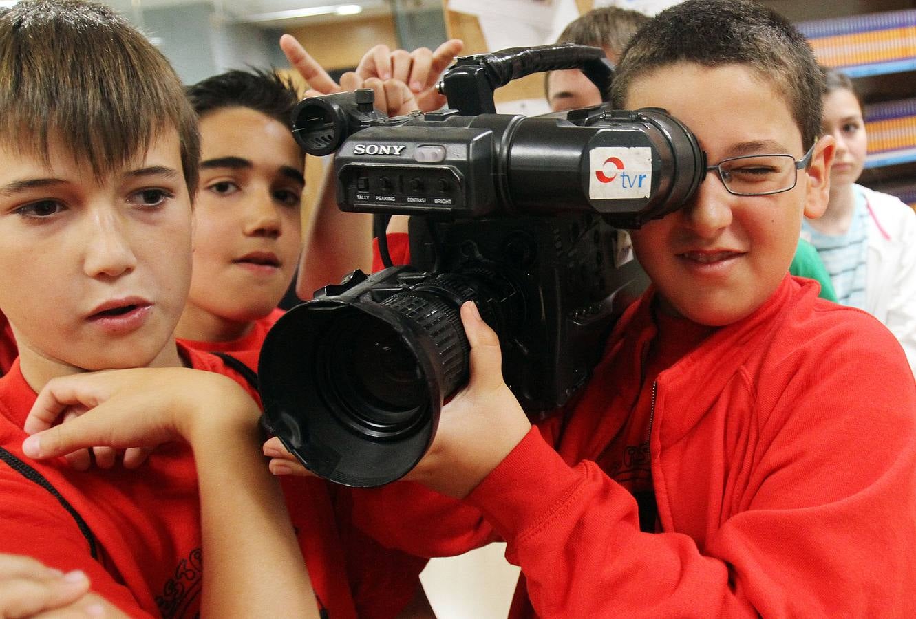 Los alumnos de 6 º C del Colegio Las Gaunas de Logroño visitan la multimedia de Diario LA RIOJA