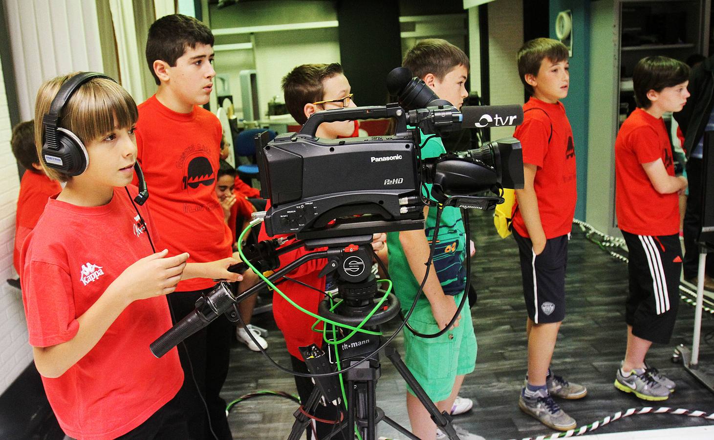 Los alumnos de 6 º C del Colegio Las Gaunas de Logroño visitan la multimedia de Diario LA RIOJA