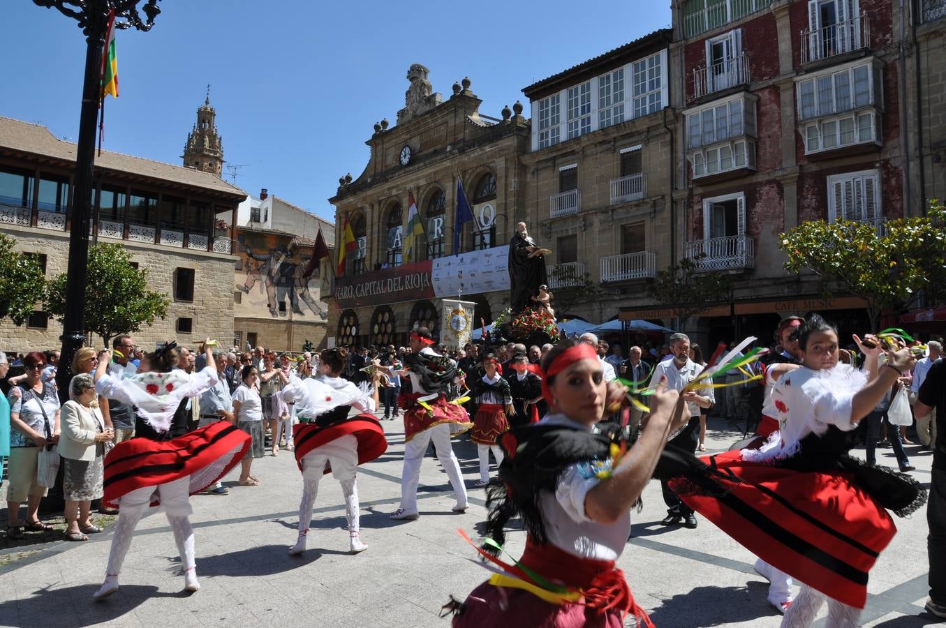 Haro celebra el día grande de sus fiestas de San Felices