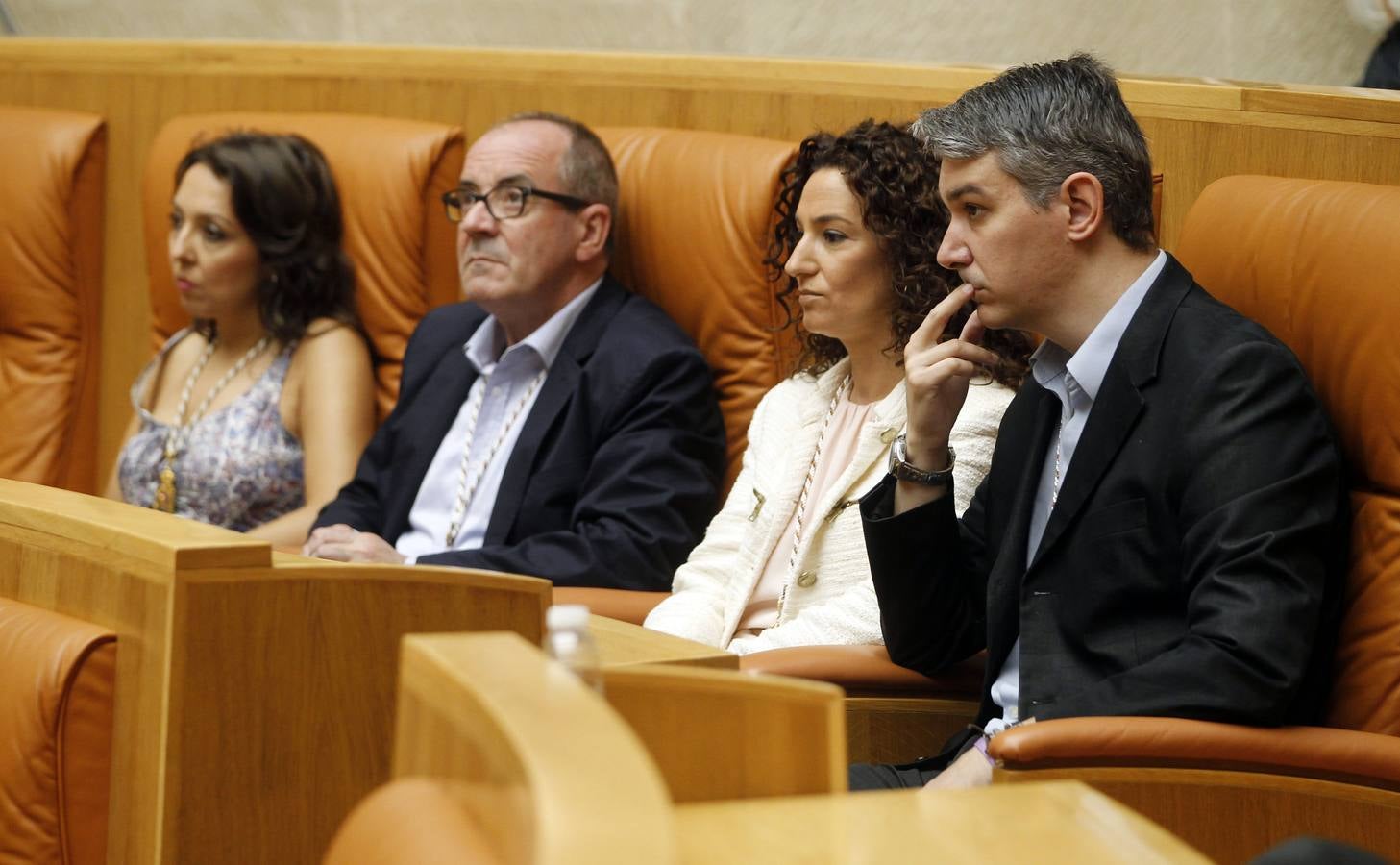 Un día histórico en el Parlamento riojano