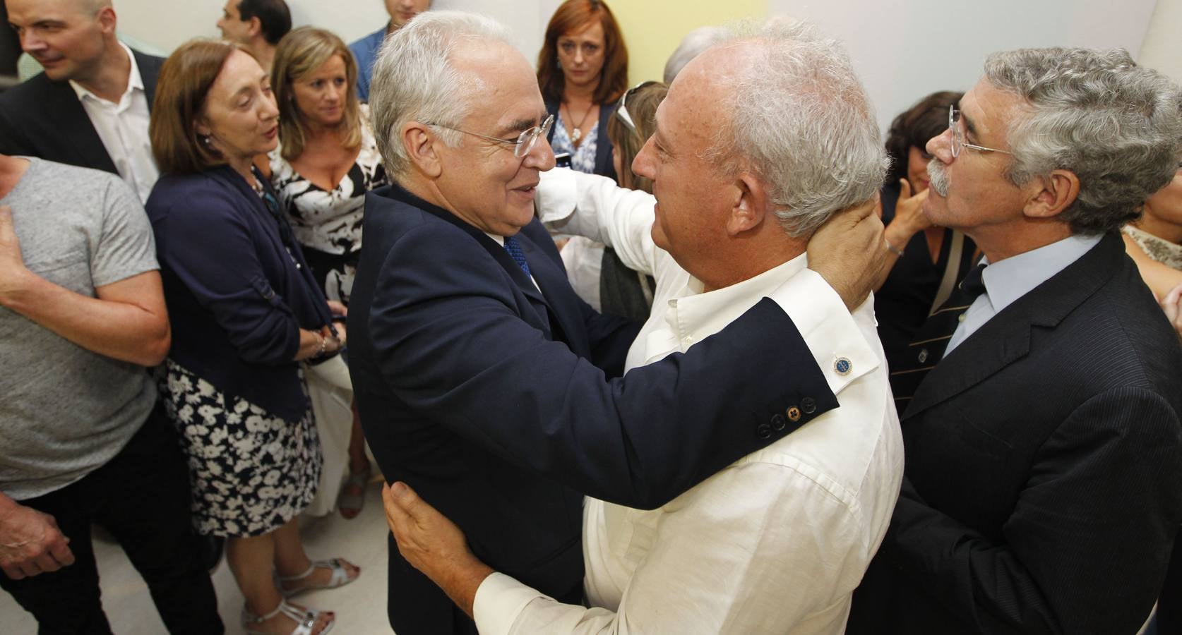 Un día histórico en el Parlamento riojano