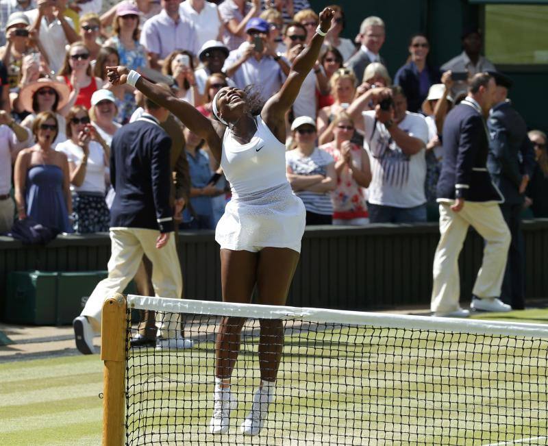 Las mejores imágenes de la histórica final entre Muguruza y Serena