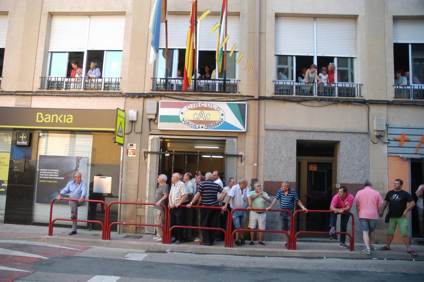 Cervera cierra las fiestas de Santa Ana