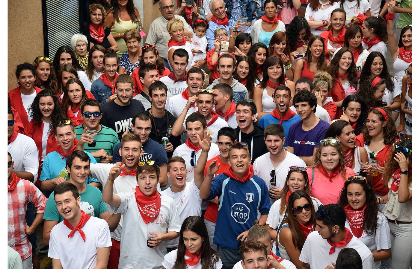 El cohete da inicio a las fiestas de Murillo