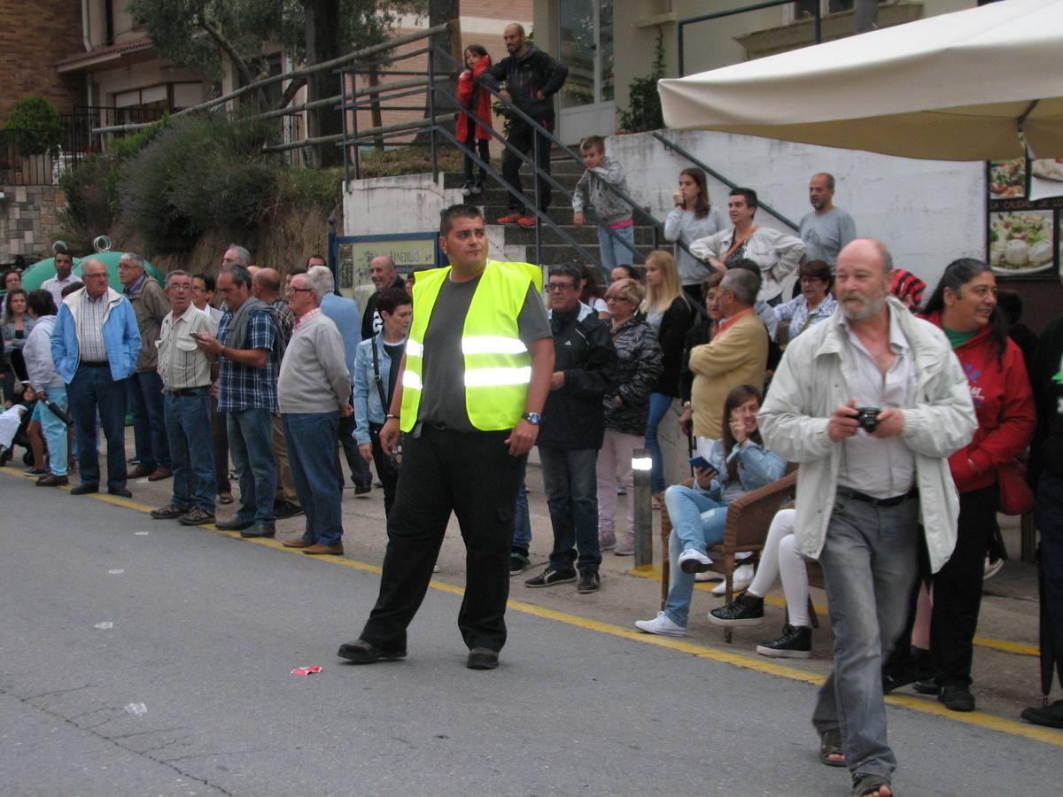 Los &#039;Cuquis&#039; organizan un desfile gay por las fiestas