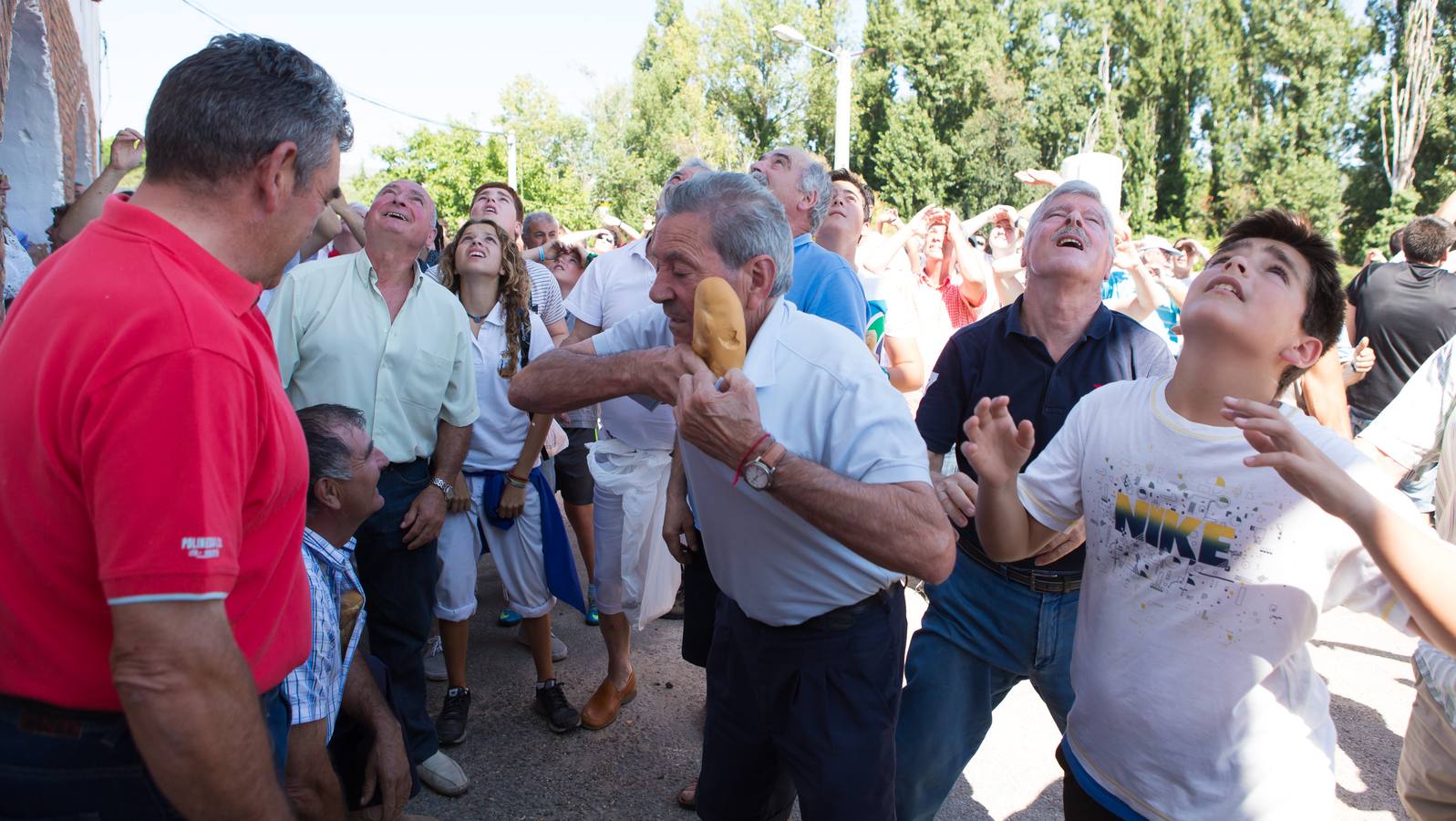 Quel cumple con el pan y el queso (II)