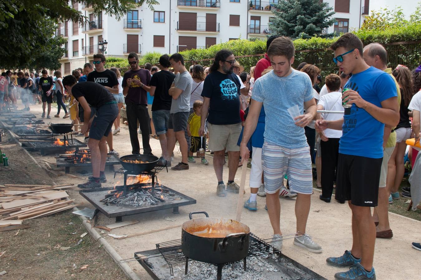 Ezcaray celebra su tradicional concurso de calderetas