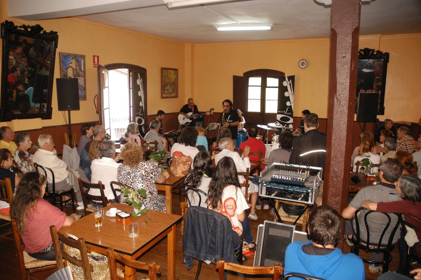 Munilla disfruta del jazz