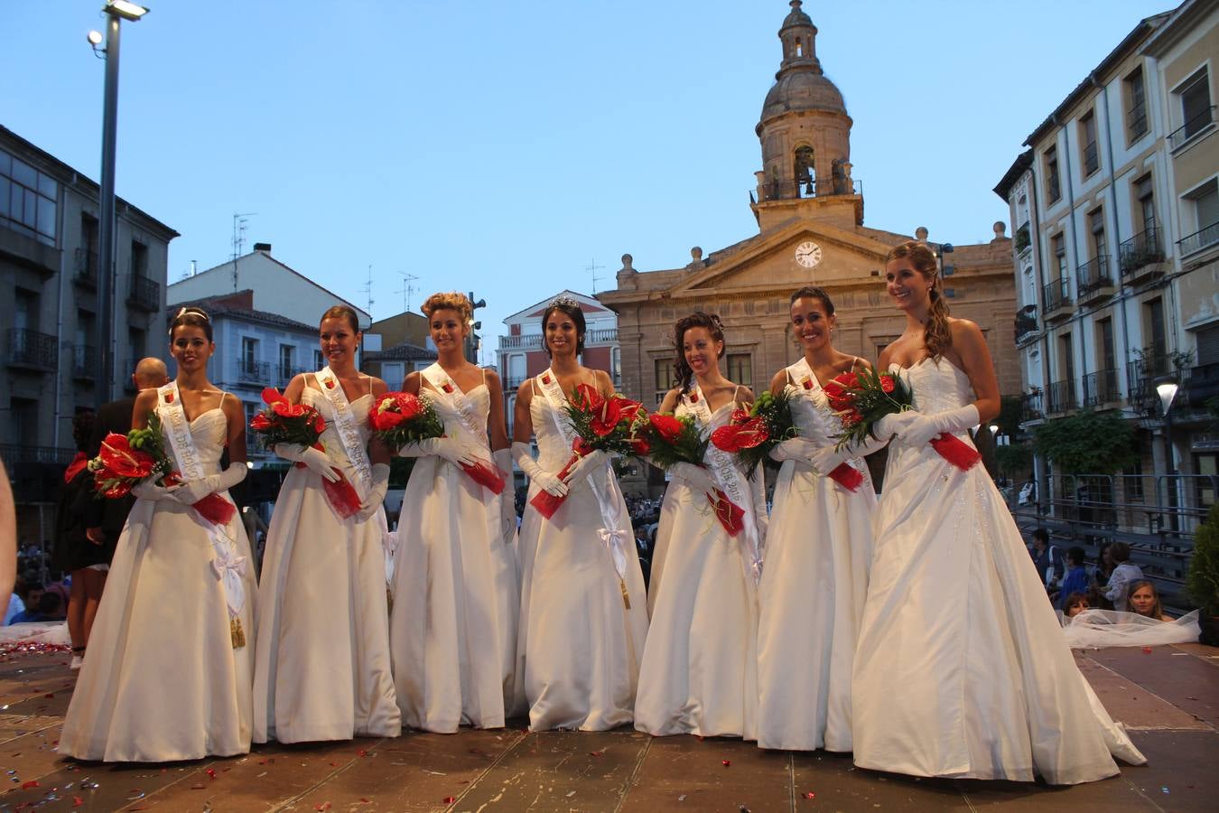 Calahorra corona a su reina