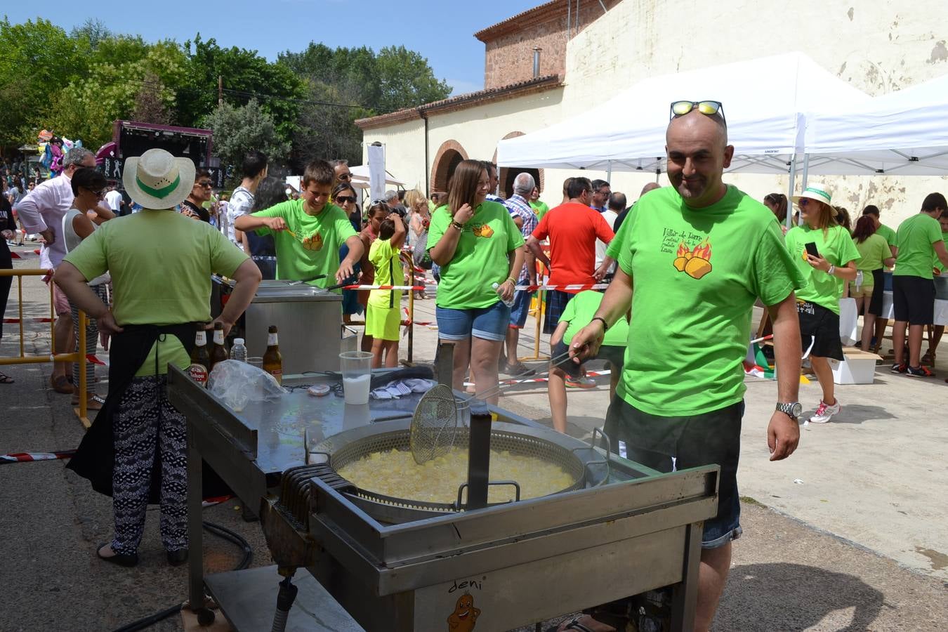 Festival de la patata a la brava en Villar de Torre