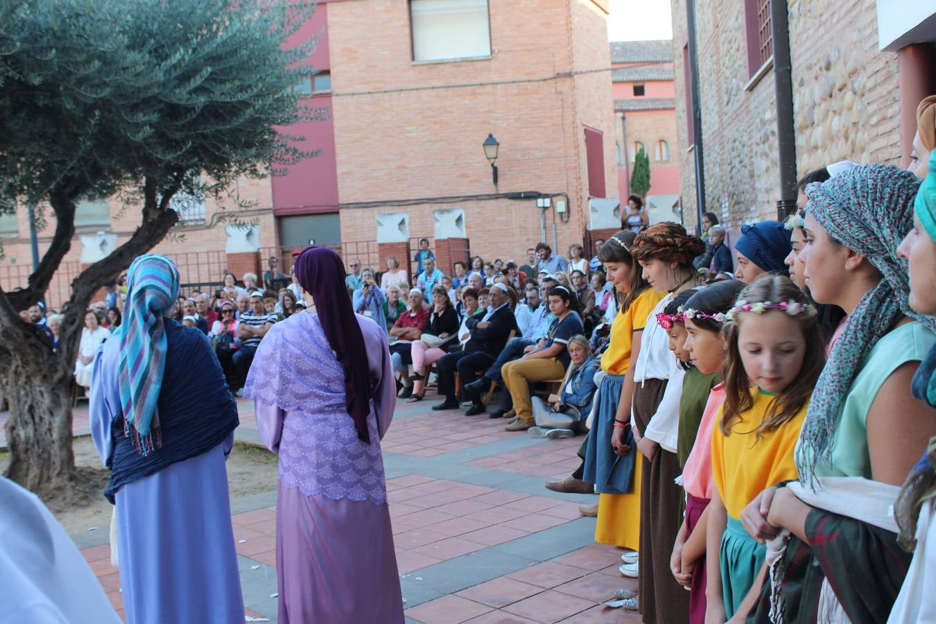 La Canilla representa en Calahorra el ritual de una boda judía