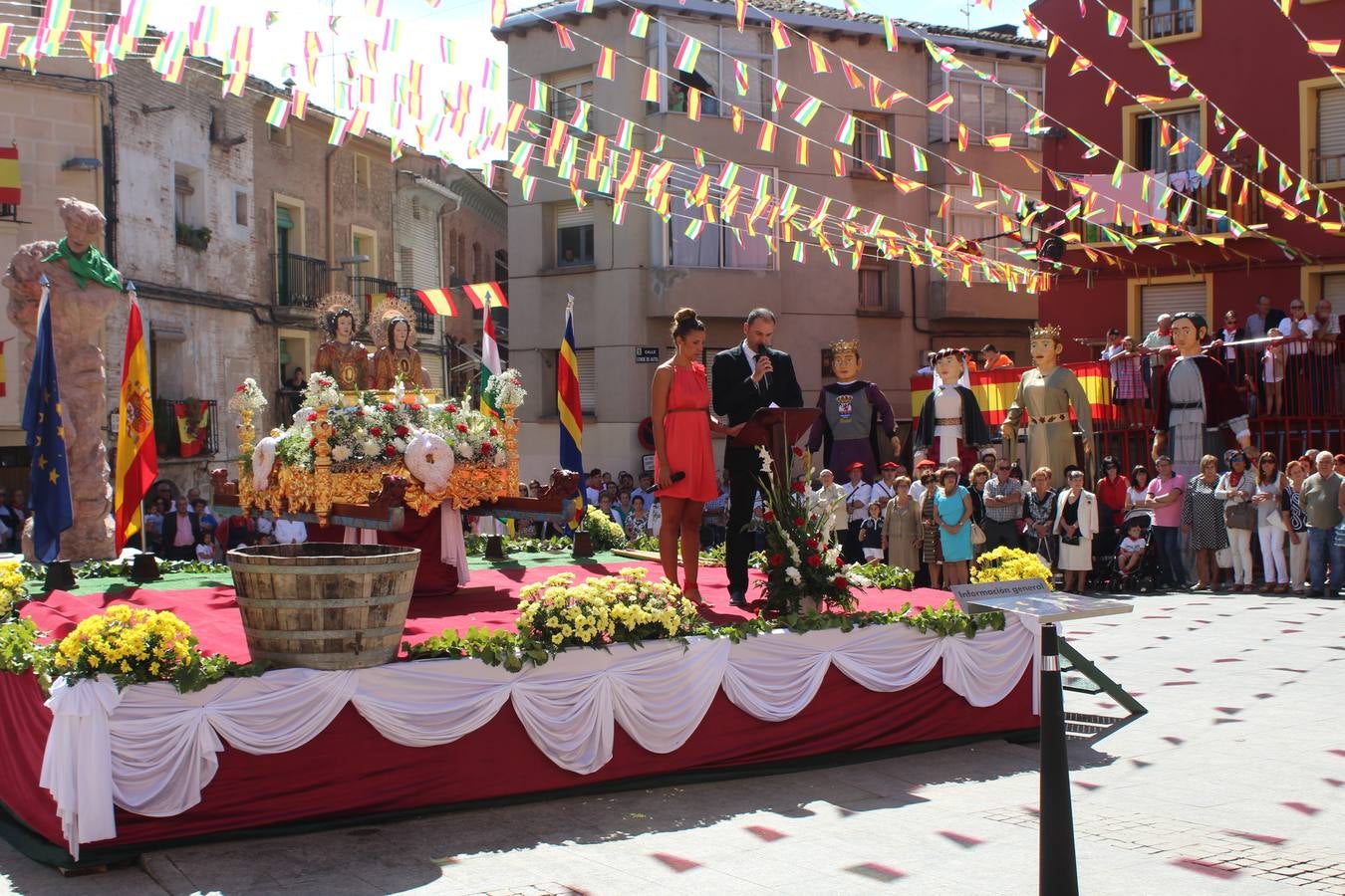 Autol, de procesión por San Adrián y Santa Natalia