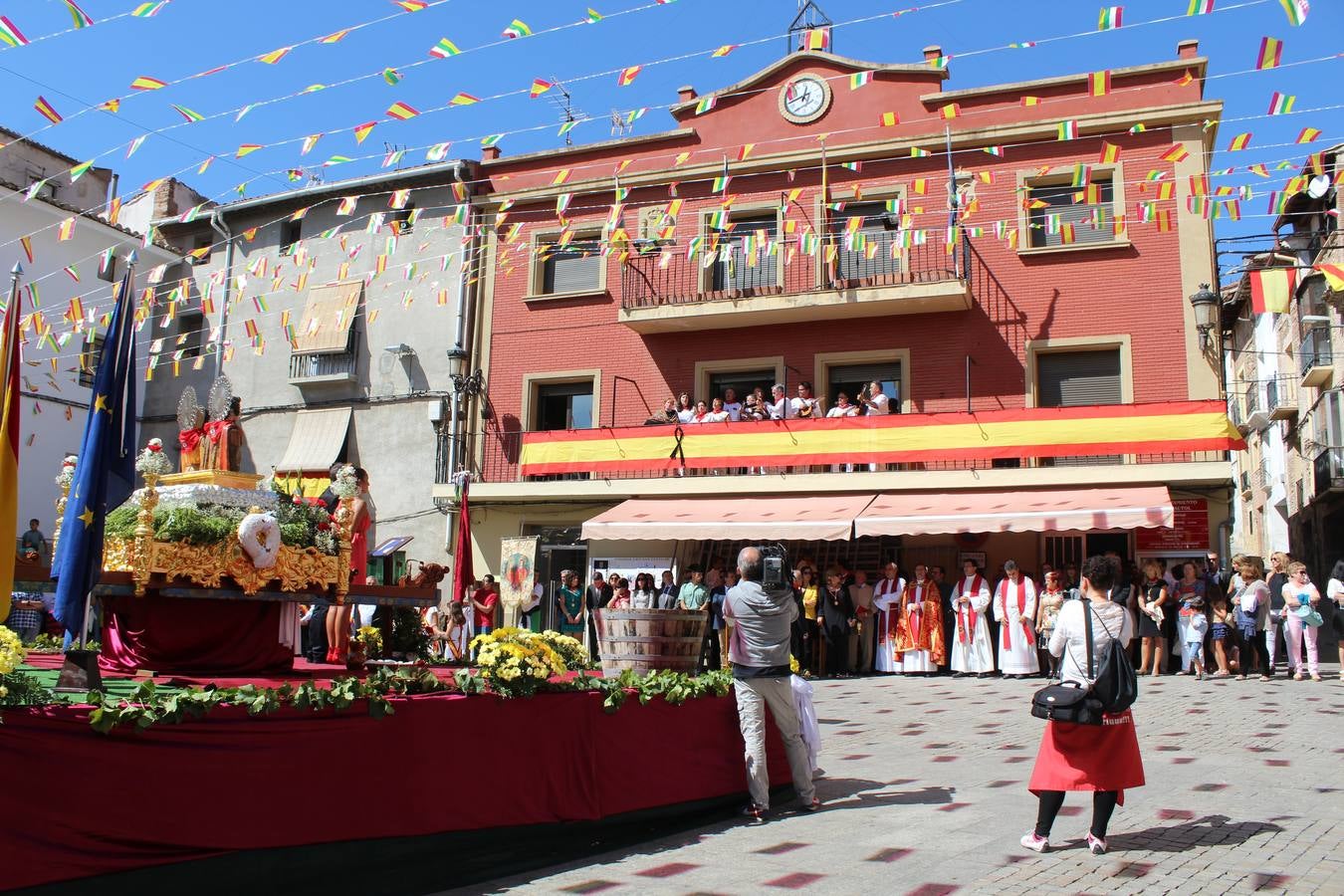 Autol, de procesión por San Adrián y Santa Natalia