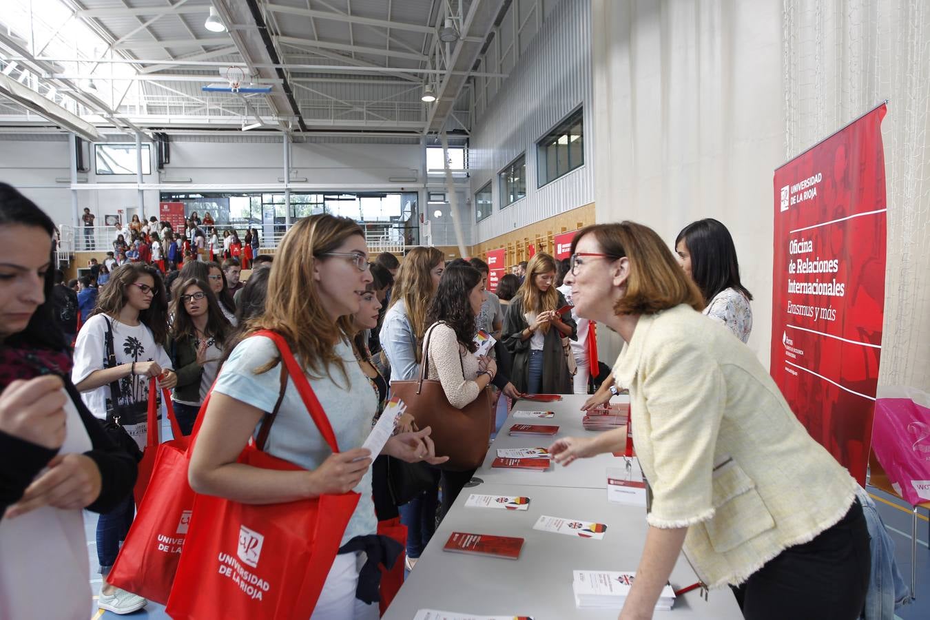 Arranca el curso 2015-2016 en la UR