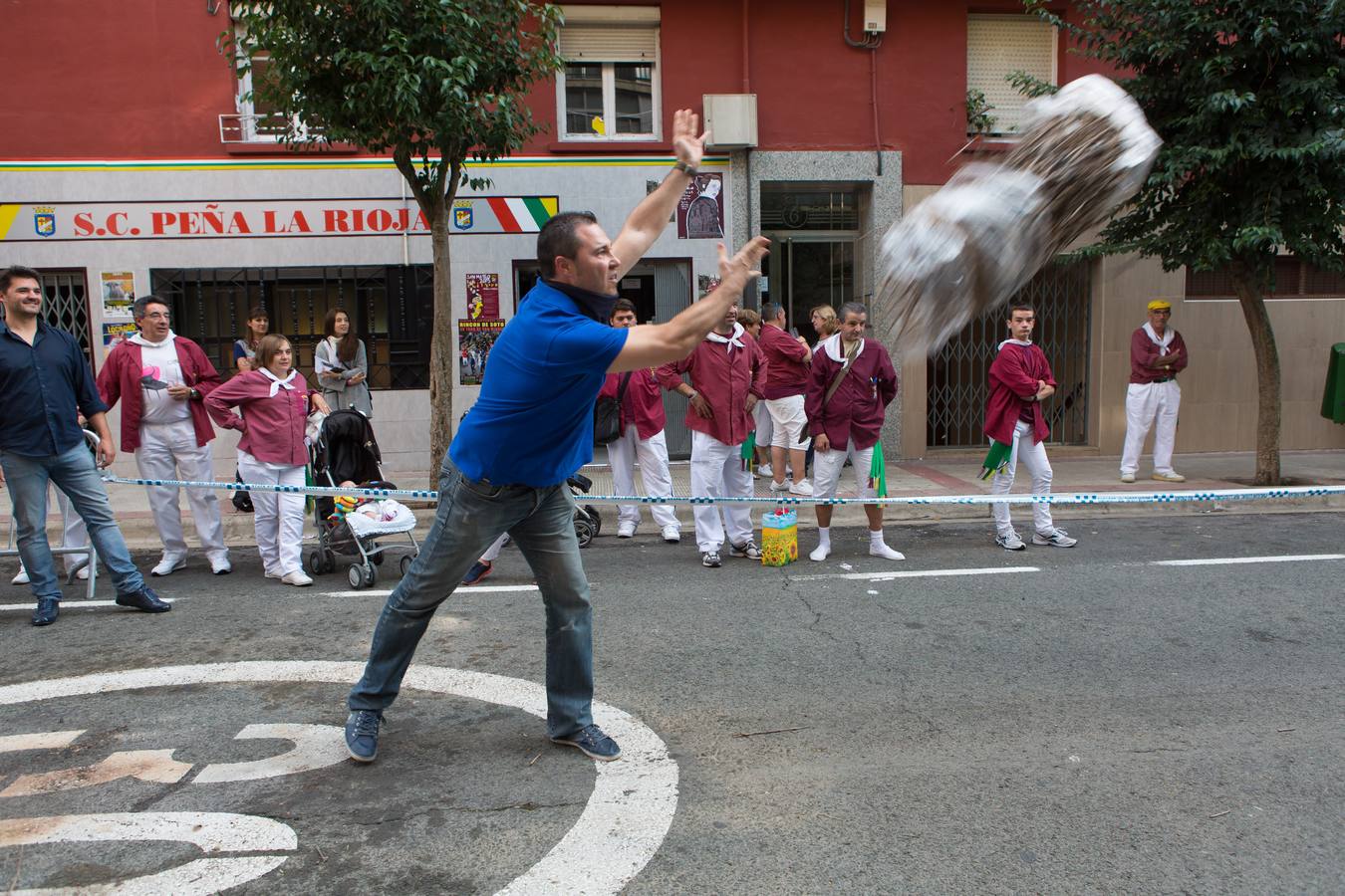 II Certamen de lanzamiento de gavillas