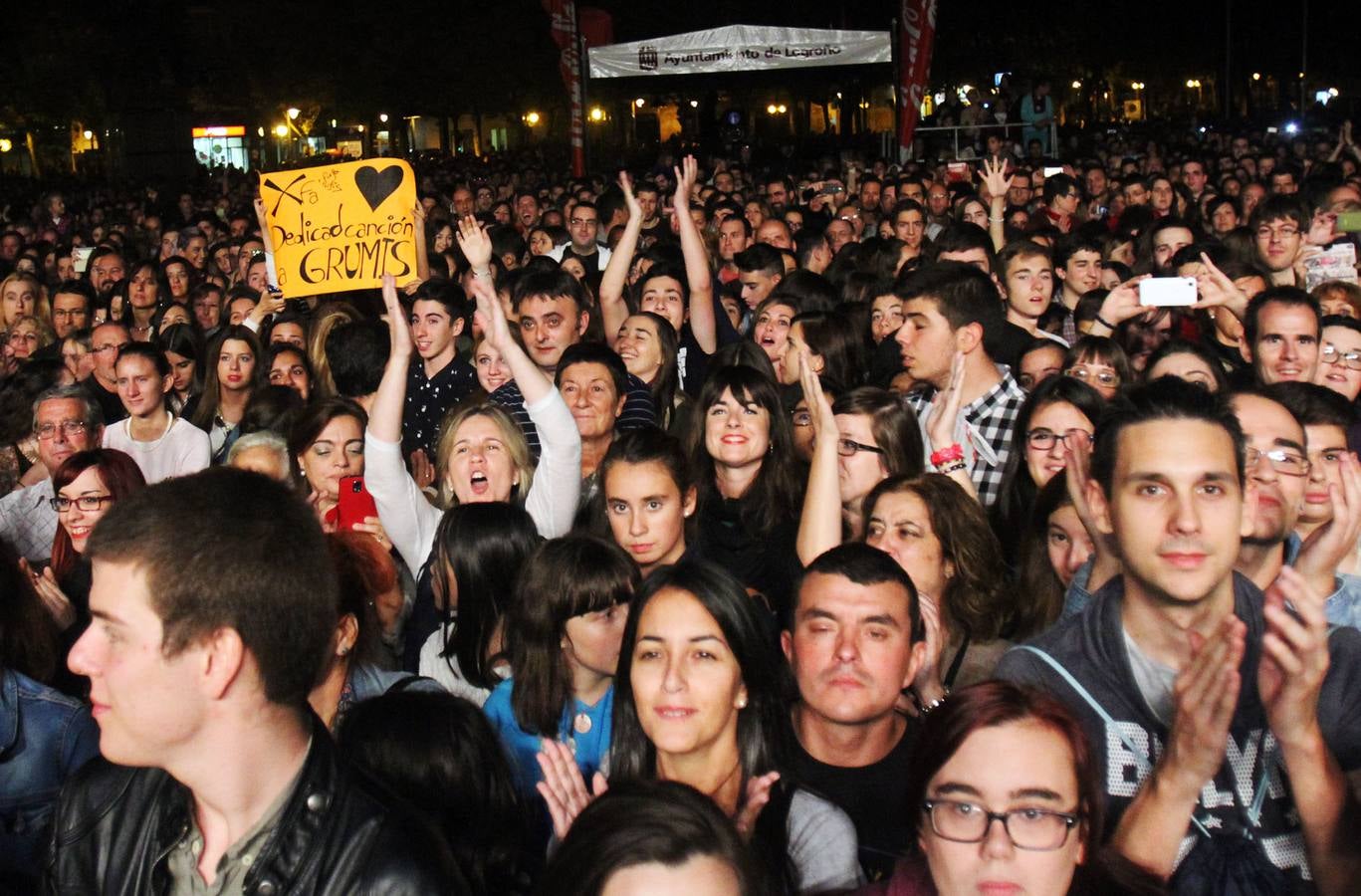 Nancys Rubias en la plaza del Ayuntamiento