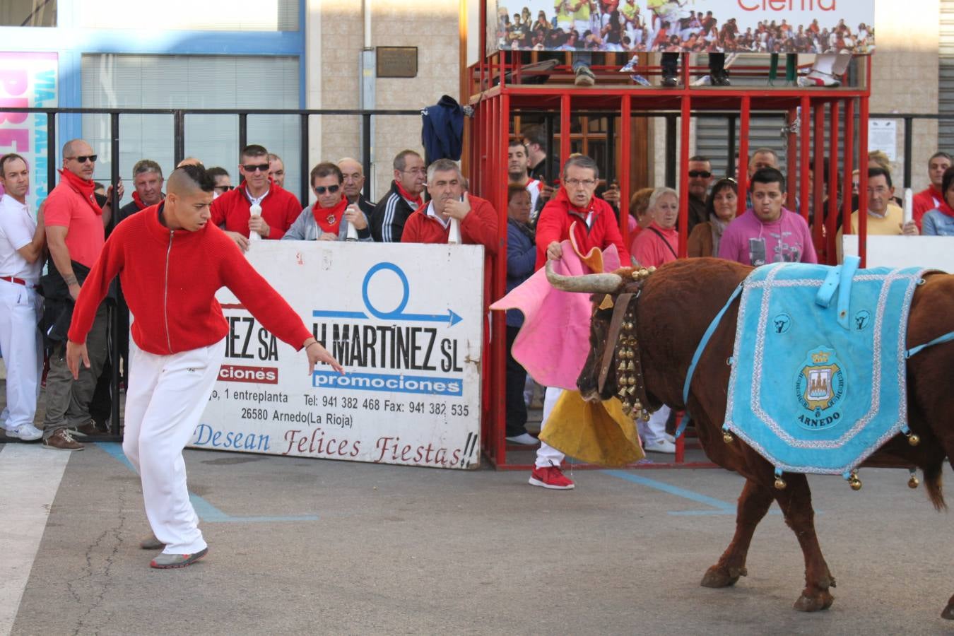 Encierro, Gorgorito, degustaciones...en el cuarto día de fiestas de Arnedo