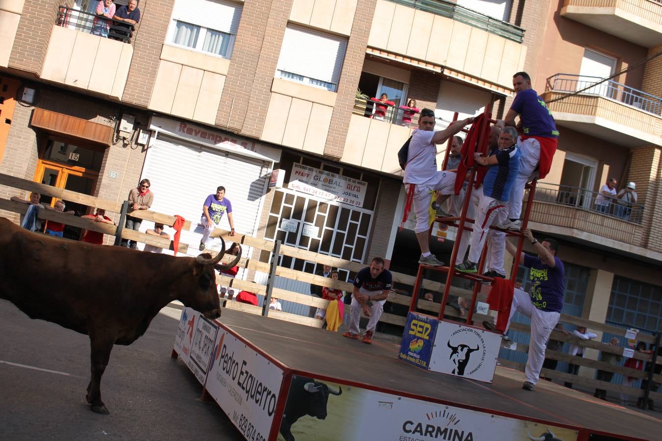 Encierro, Gorgorito, degustaciones...en el cuarto día de fiestas de Arnedo