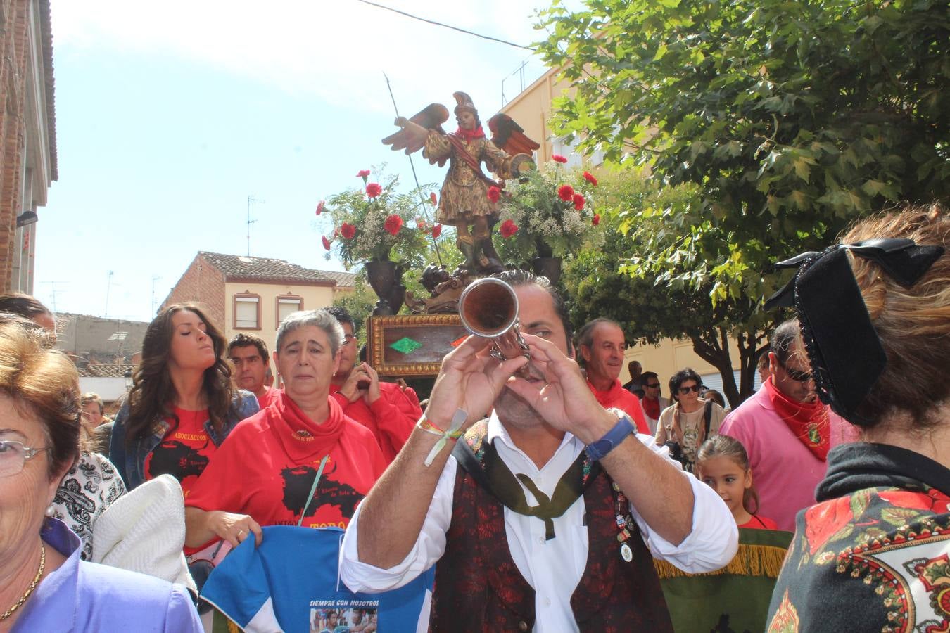 Procesión de San Miguel en  Rincón de Soto