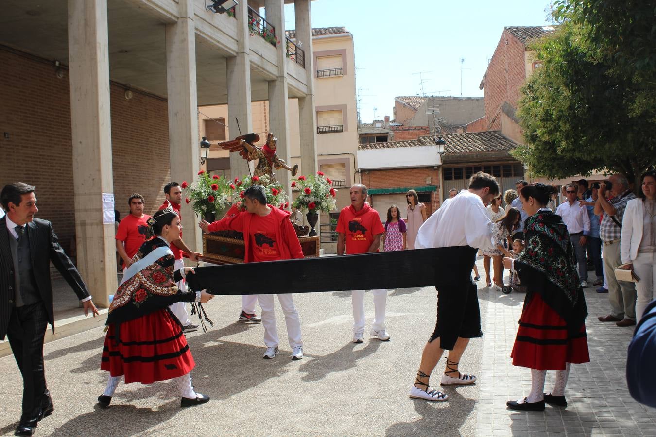 Procesión de San Miguel en  Rincón de Soto