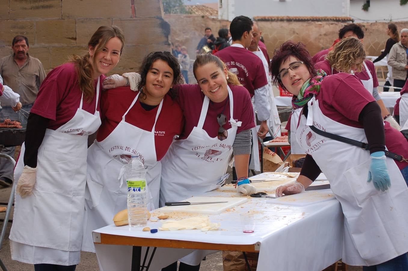 El tiempo desapacible no pudo con el festival del salchichón de Matute