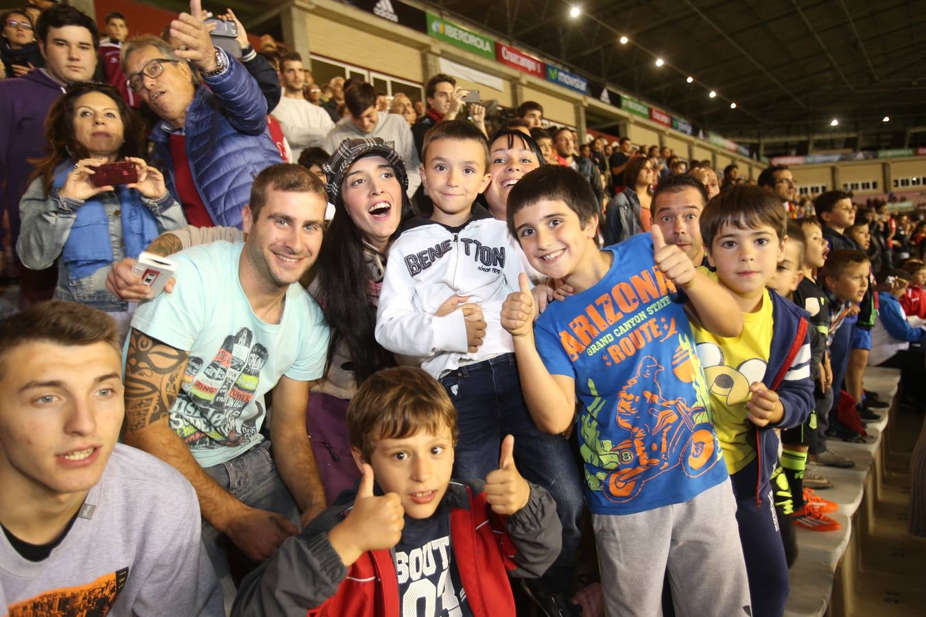 Logroño arropa a la selección en su entrenamiento en Las Gaunas