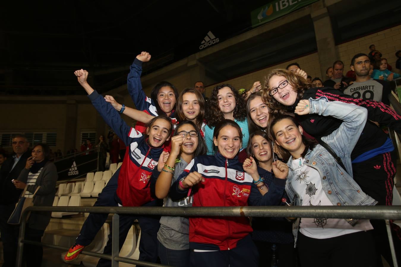 Logroño arropa a la selección en su entrenamiento en Las Gaunas