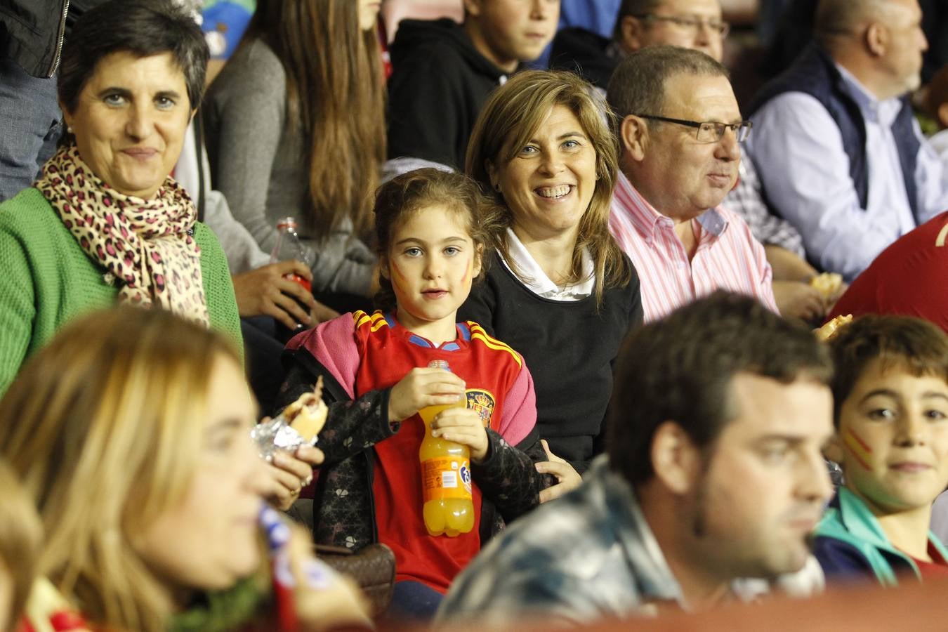 Fiesta en Las Gaunas con La Roja (I)