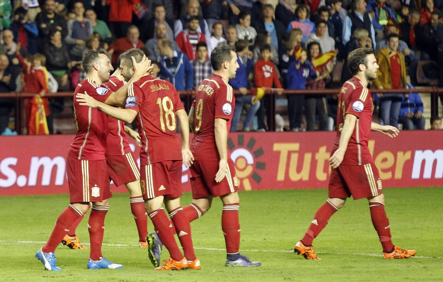 Fiesta en Las Gaunas con La Roja (III)