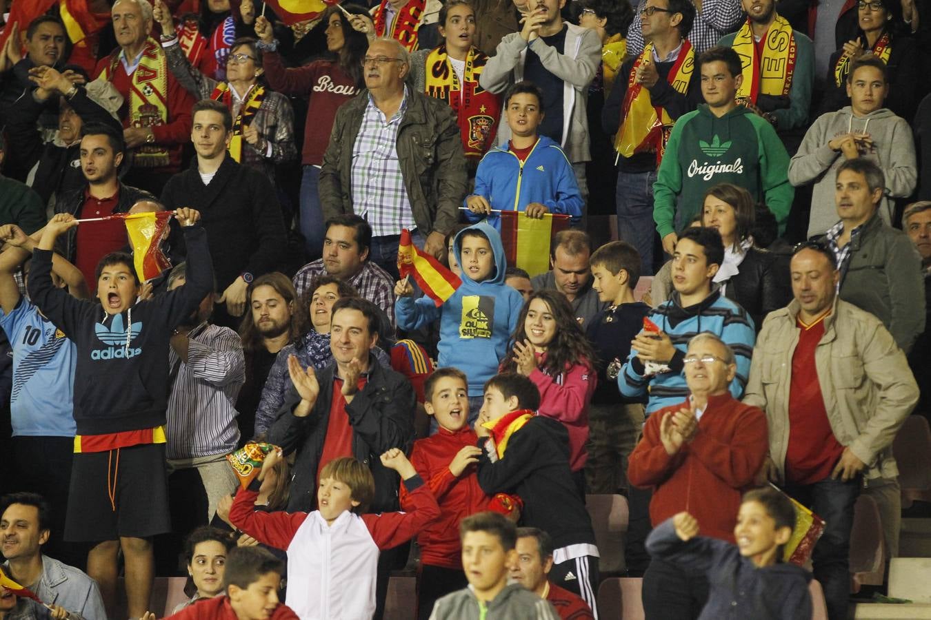 Fiesta en Las Gaunas con La Roja (III)