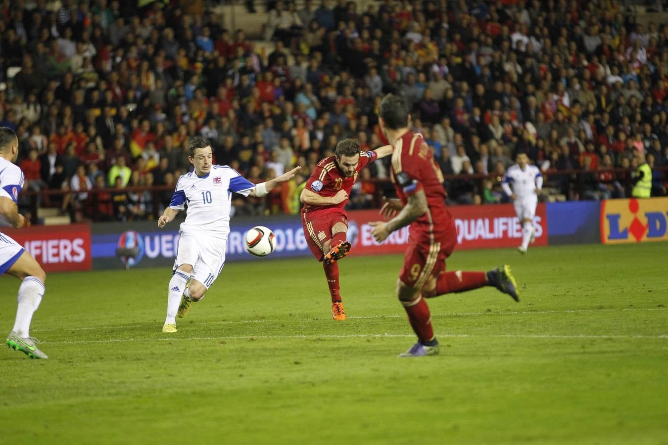 Fiesta en Las Gaunas con La Roja (III)