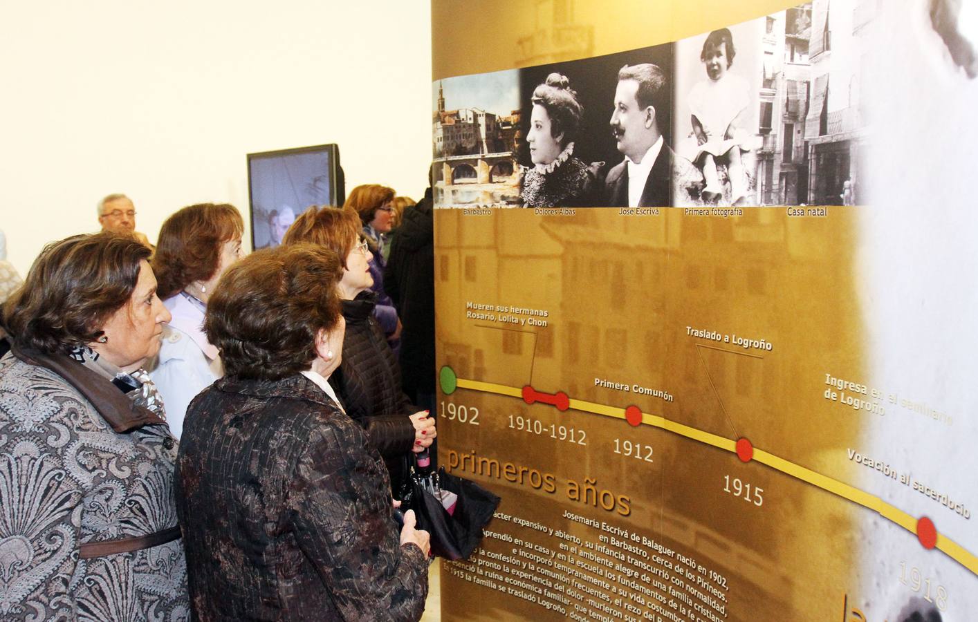 Inauguración en Logroño de la exposición sobre Escrivá de Balaguer, fundador del OPUS DEI