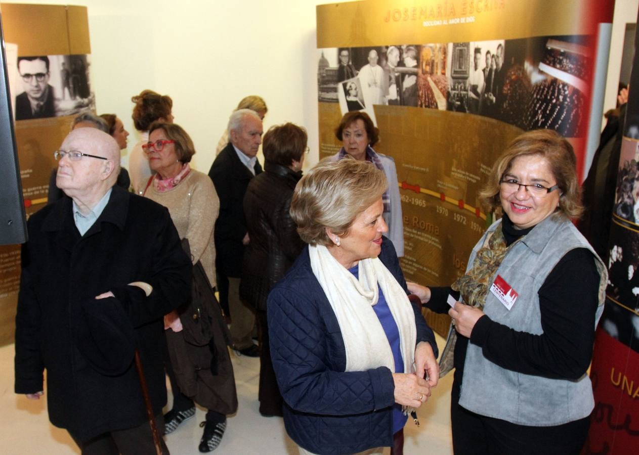 Inauguración en Logroño de la exposición sobre Escrivá de Balaguer, fundador del OPUS DEI