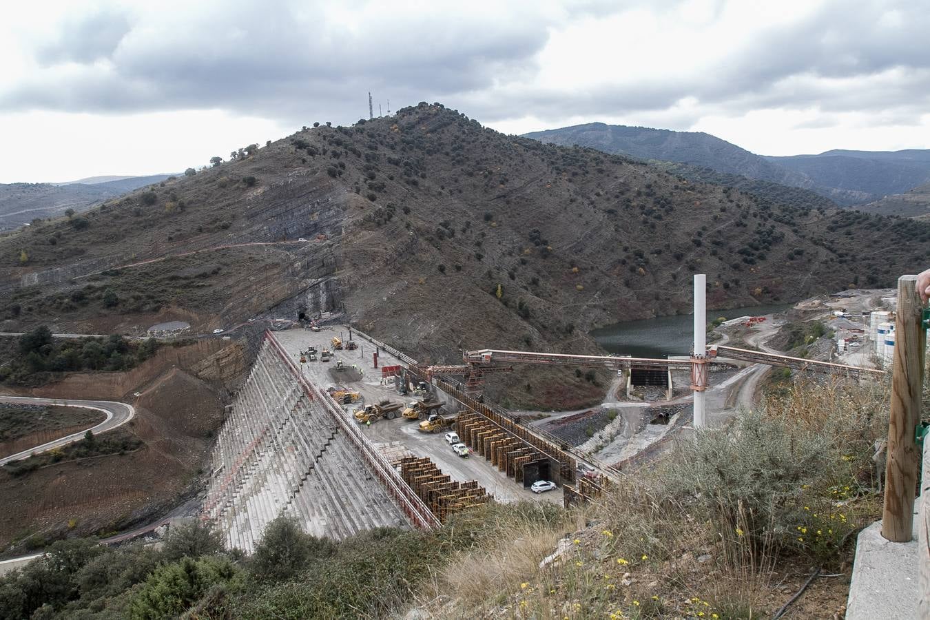 Las obras de la presa de Enciso