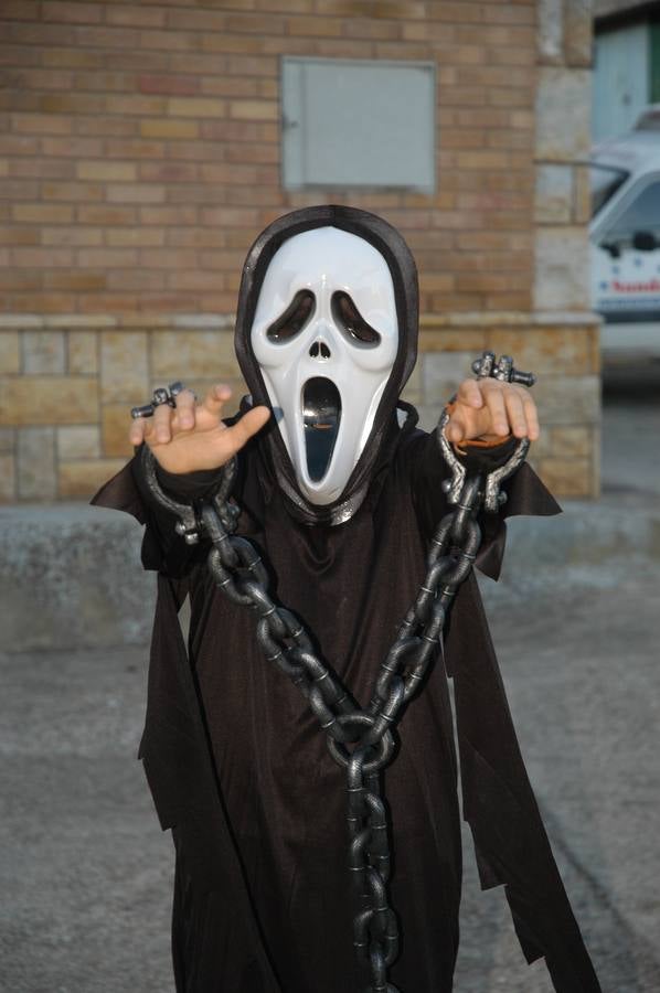 Cervera celebra el Día de las Calaveras