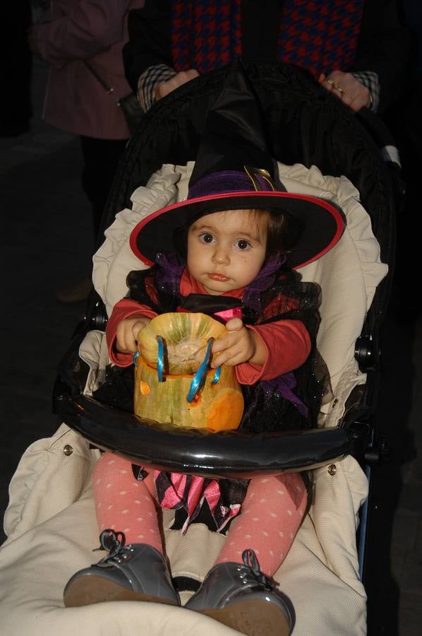 Cervera celebra el Día de las Calaveras