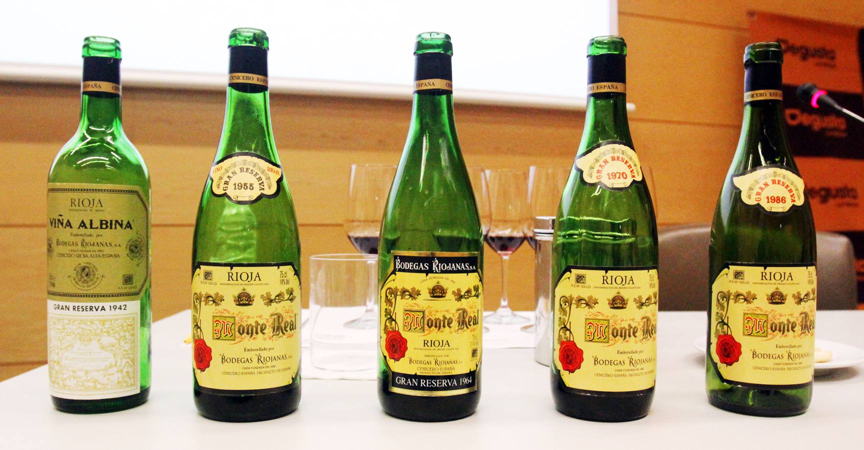 Un recorrido por la historia de los grandes vinos de Bodegas Riojanas desde 1942