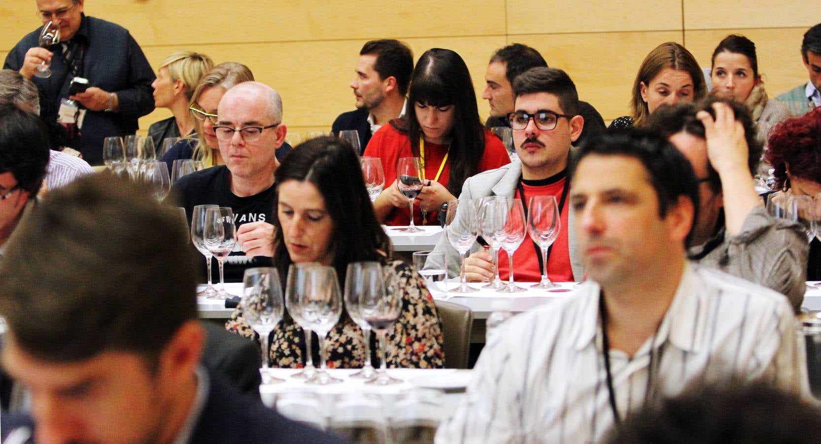 Un recorrido por la historia de los grandes vinos de Bodegas Riojanas desde 1942