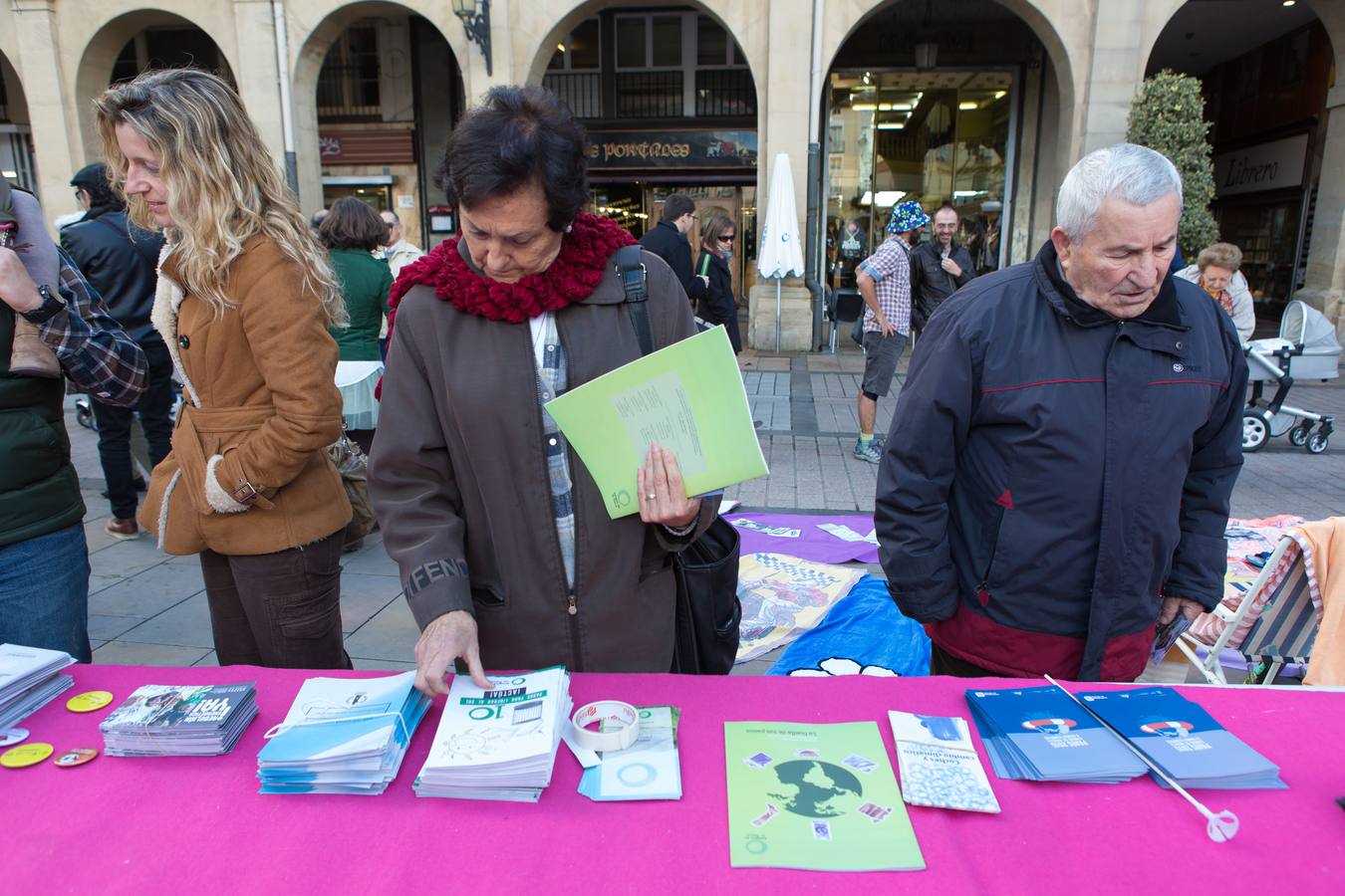 Encuentro en la Plaza del Mercado y marcha contra el Cambio Climático