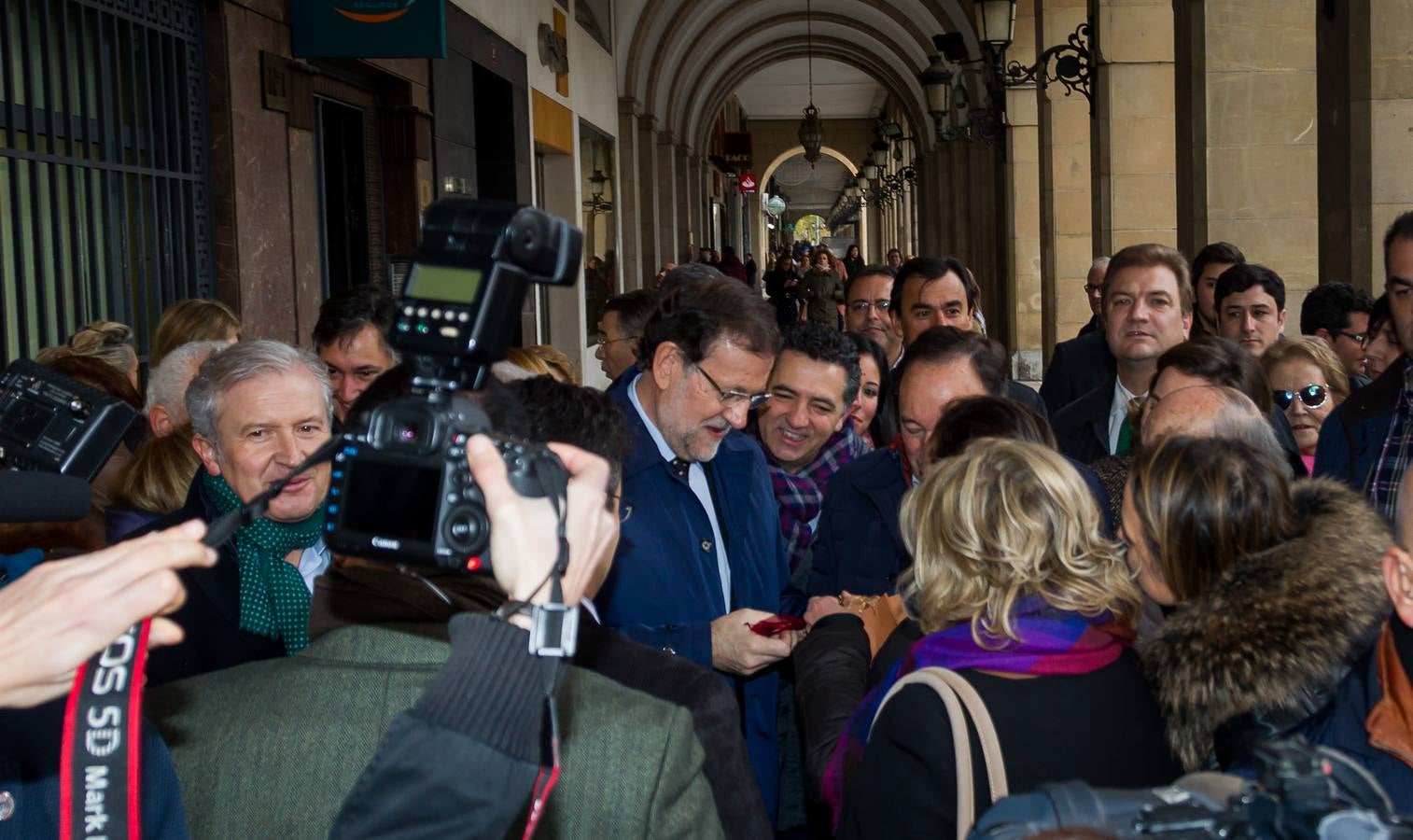 Paseo de Rajoy por Logroño