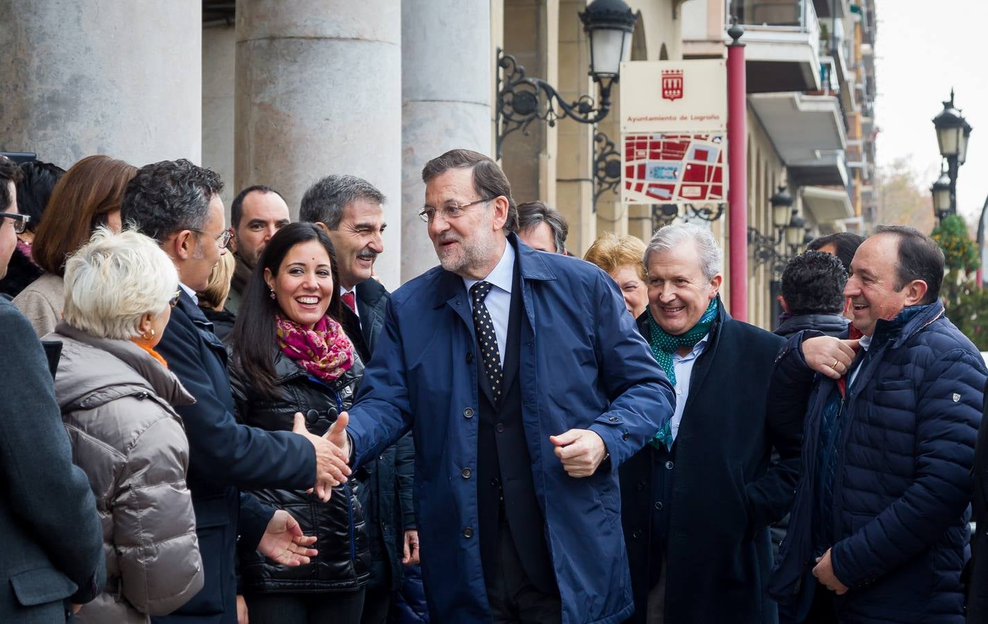 Paseo de Rajoy por Logroño