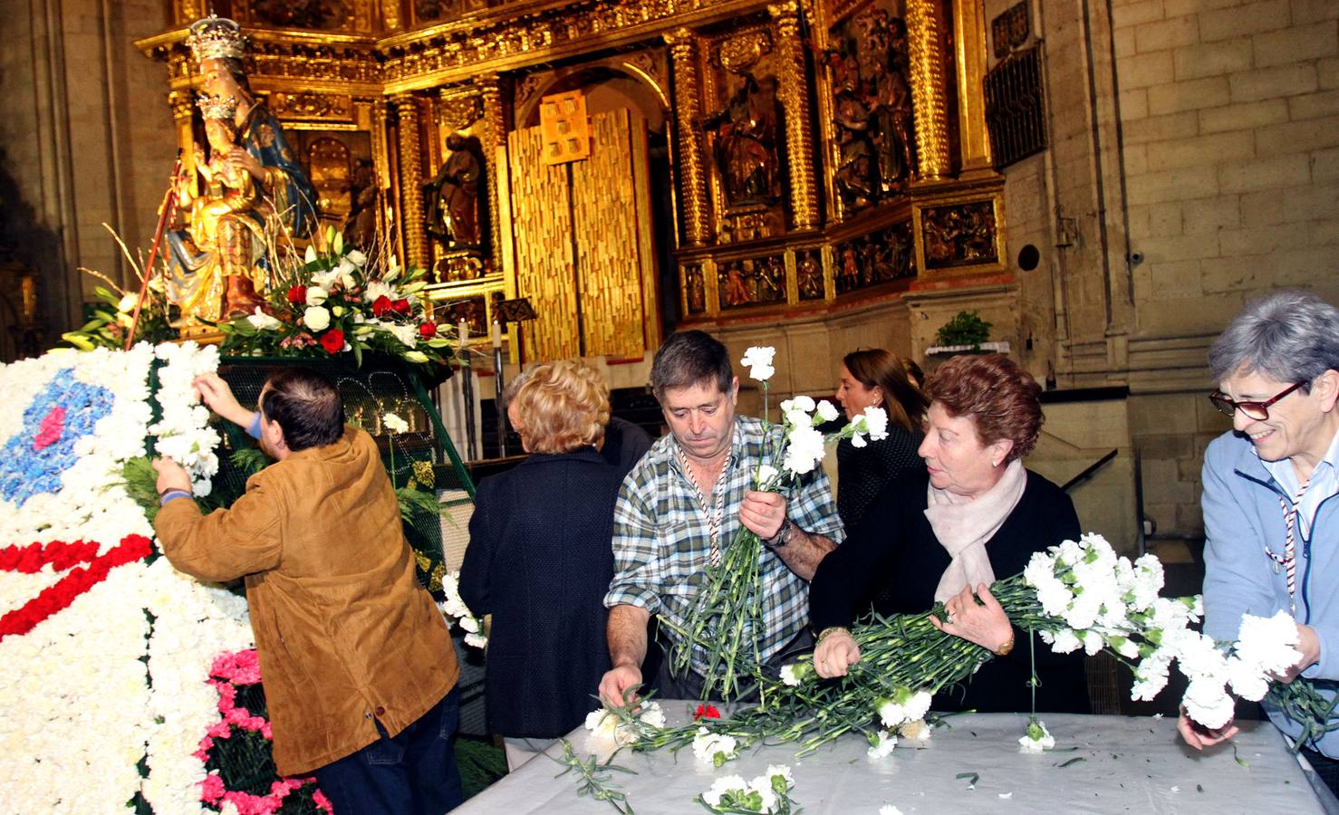 La Virgen de La Esperanza quiere su día de fiesta