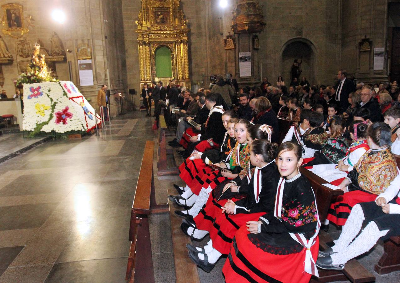 La Virgen de La Esperanza quiere su día de fiesta
