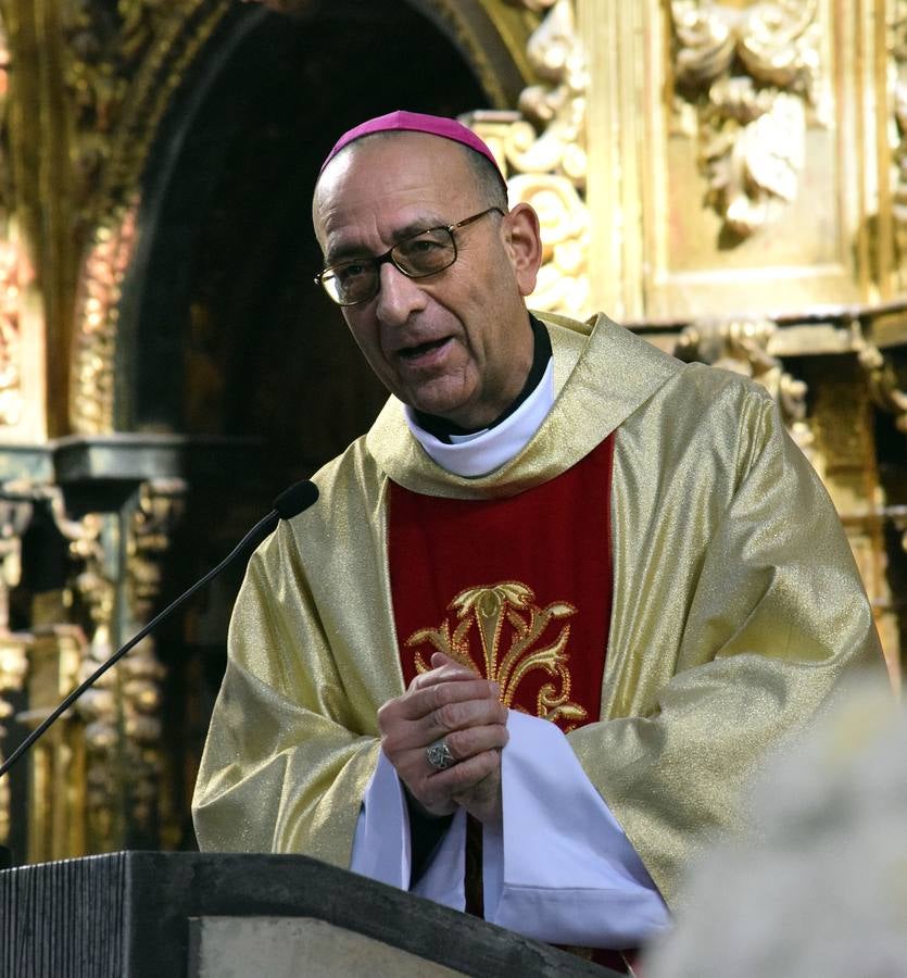 Procesión y misa en Logroño para celebrar el día de la Virgen de la Esperanza